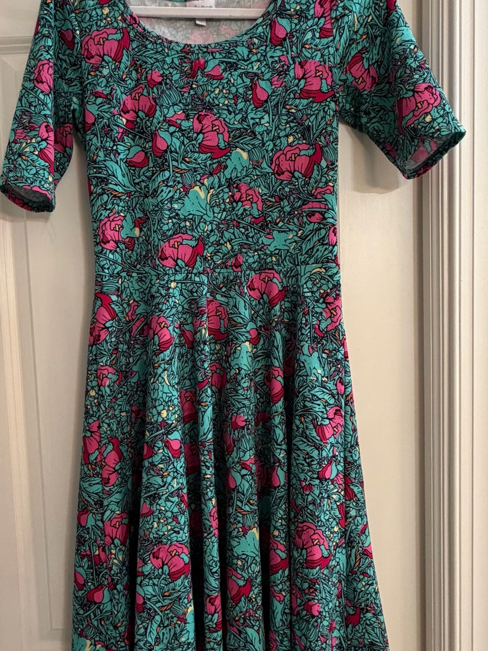 LuLaRoe ladies Teal Dress with Pink Floral Print medium